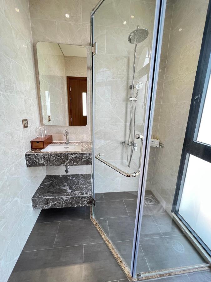 Thanh Cong Hotel Duong Dong Exterior foto